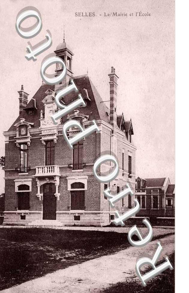 La mairie et l'ecole