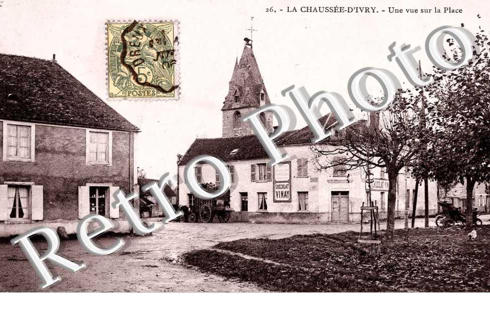 Une vue sur la place