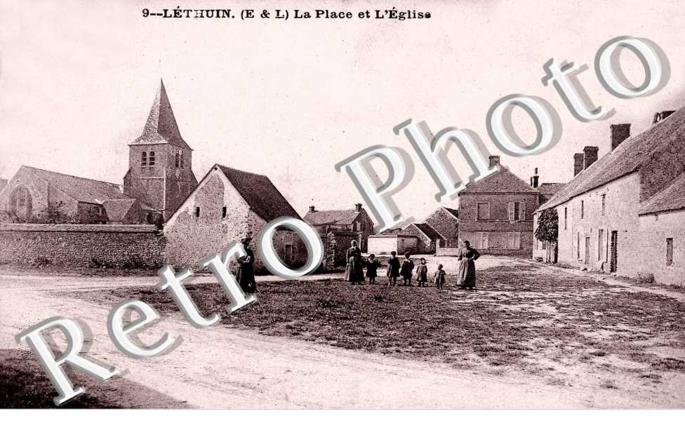 La place et l'eglise