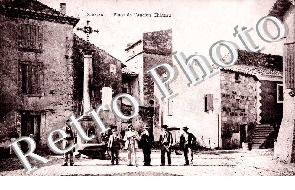 Place de l'ancien chateau