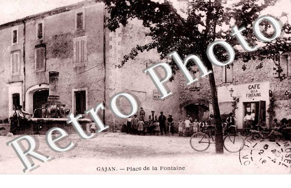 Place de la fontaine