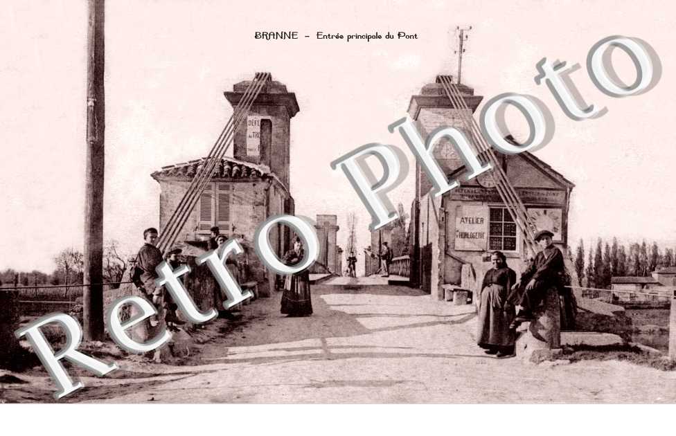 Entree principale du Pont