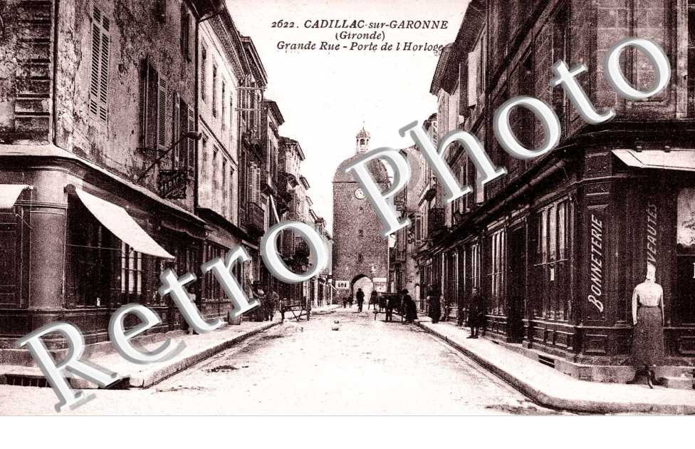 grande rue - porte de l'horloge