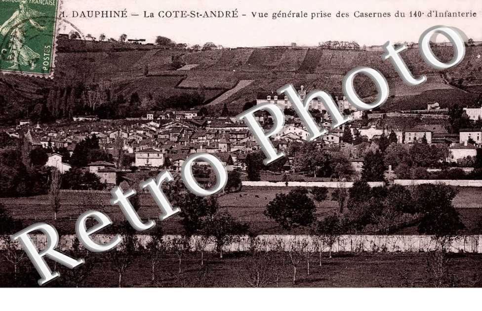 vue generale prise des casrnes du 140eme d'infanterie