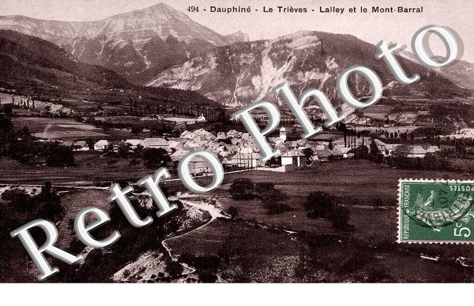 vue generale et le Mont Barral