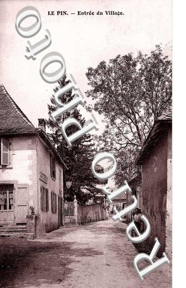 Entree du Village