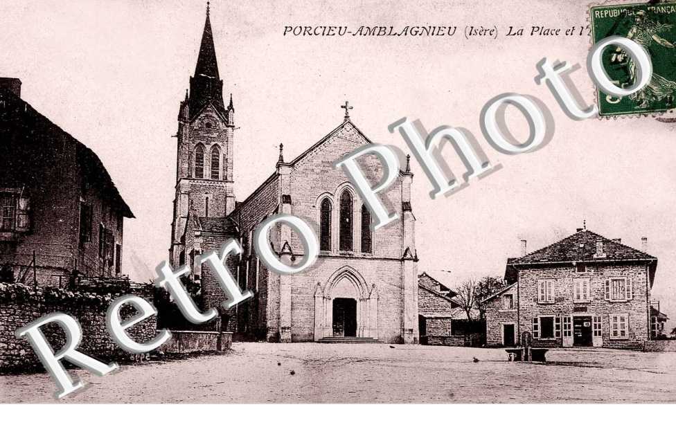 La Place et l'Eglise