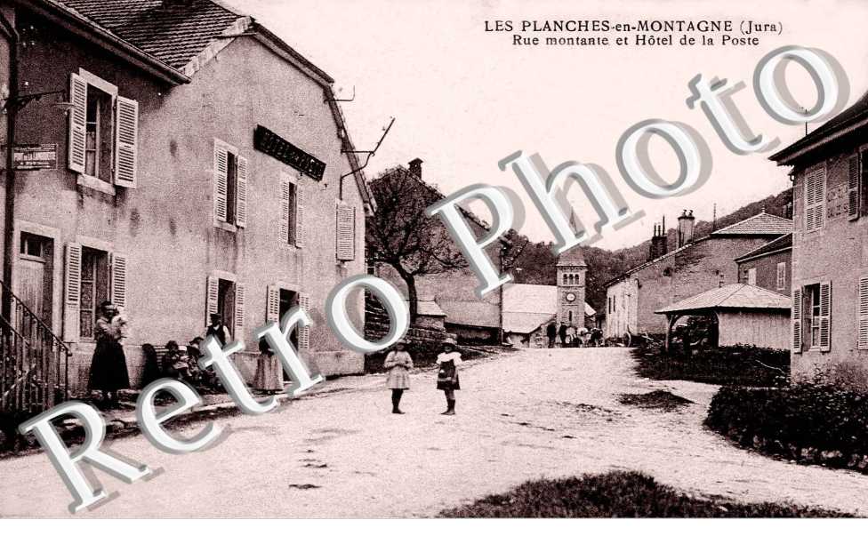 Rue Montante et hotel de la poste