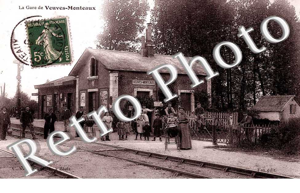 la gare de Veuves Monteaux