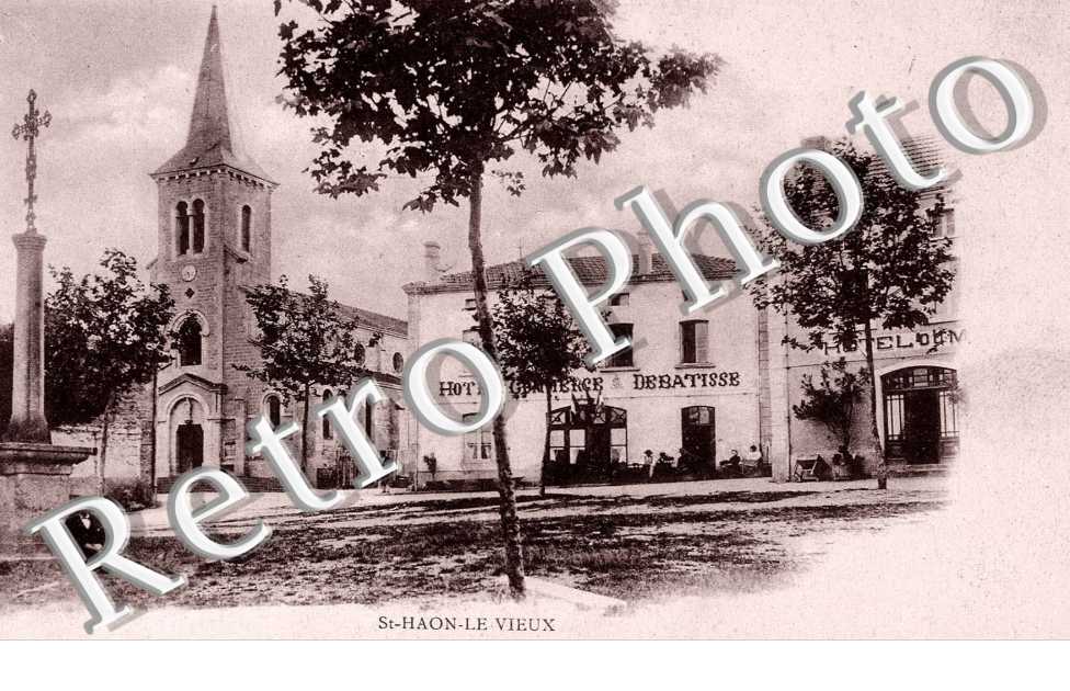 La Place - Hôtel Debatisse