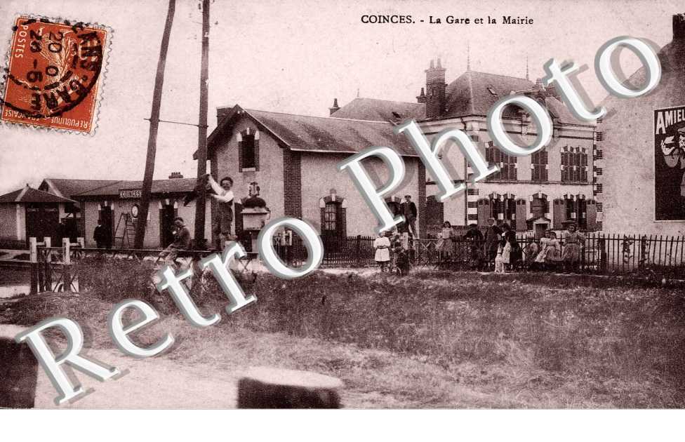 la gare et la mairie