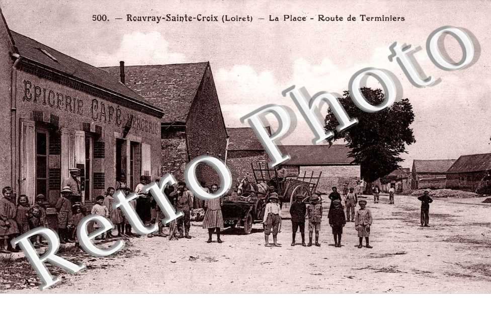 la Place - Route de Terminiers
