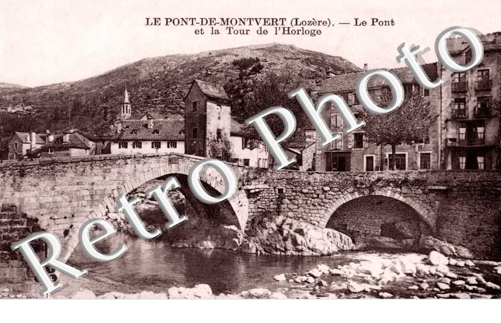 le pont et la tour de l' horloge