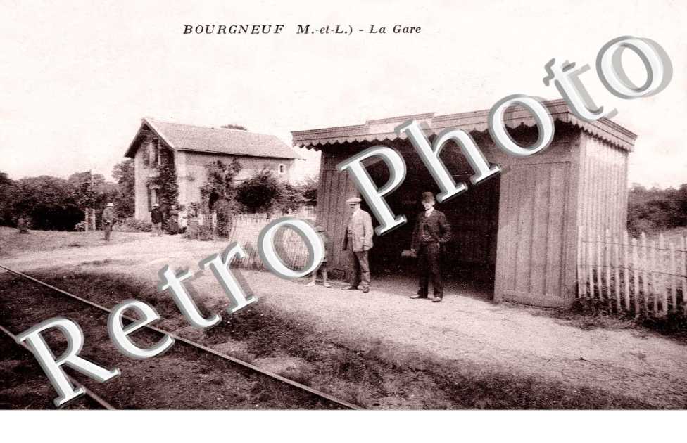 la gare (la halte du Bourgneuf)