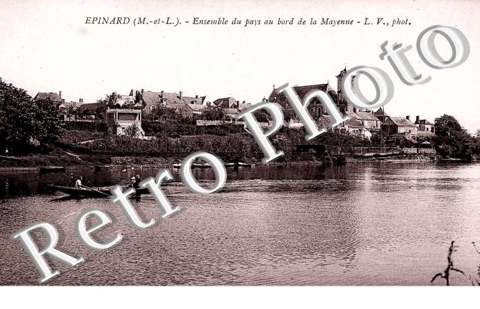 Ensemble du pays au bords de la Mayenne
