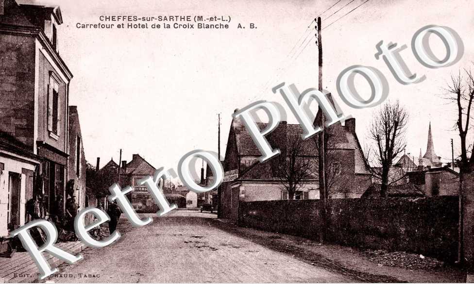Carrefourt et hotel de la croix Blanche