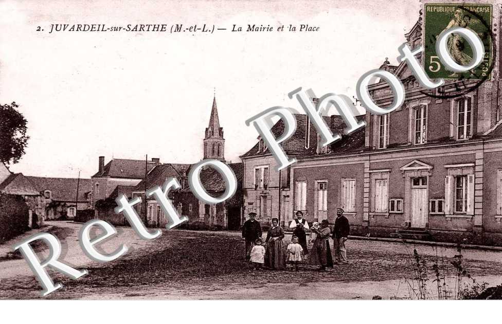 La Mairie et la Place