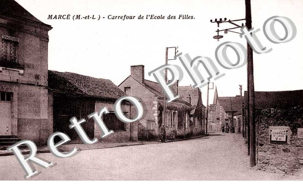 Carrefour de l'ecole des filles