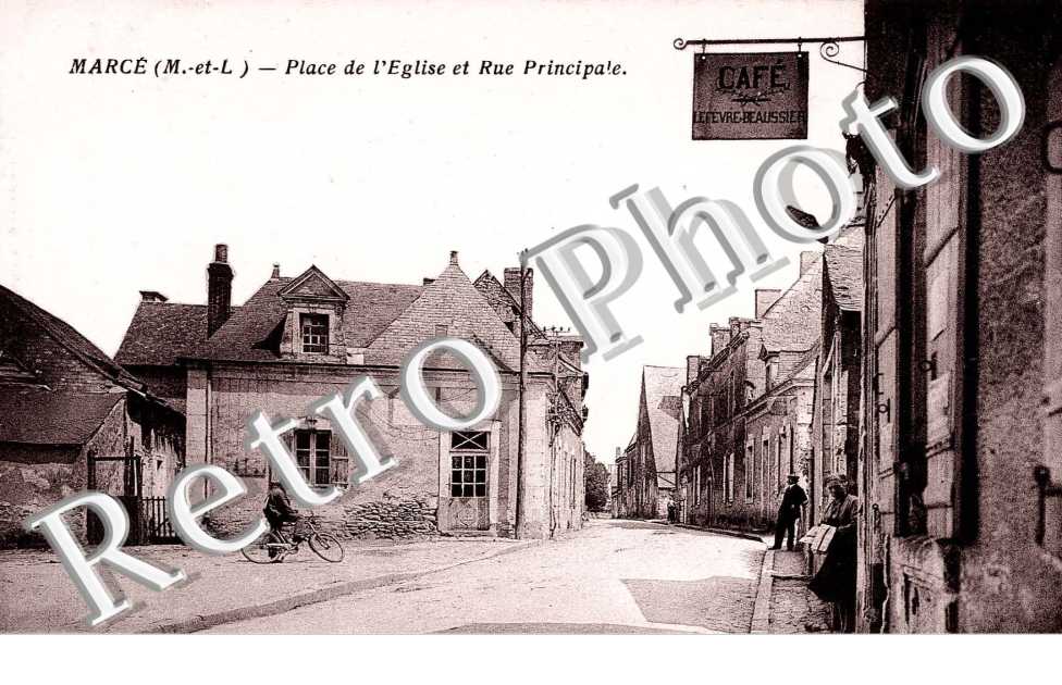 Place de l'eglise et rue principale