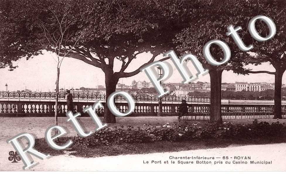 LE PORT ET LE SQUARE BOTTON