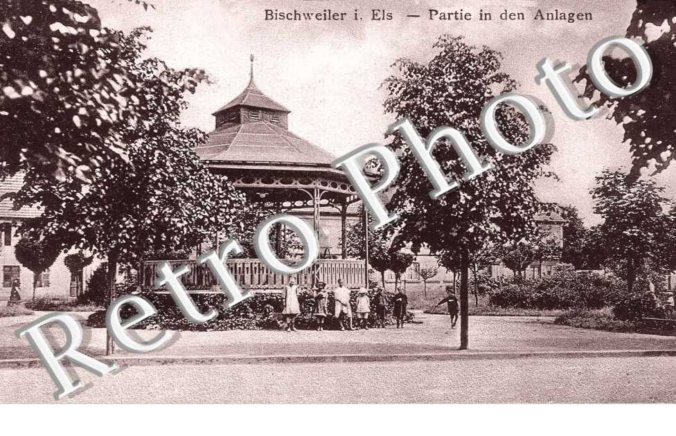 PARTIE IN DEM ANLAGEN (kiosque)