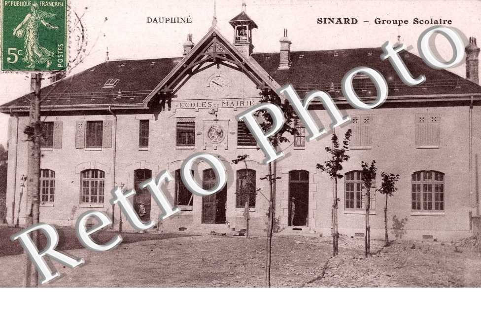 GROUPE SCOLAIRE