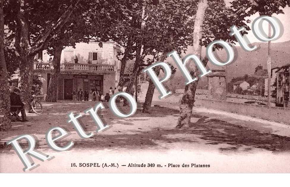 Place des Platanes