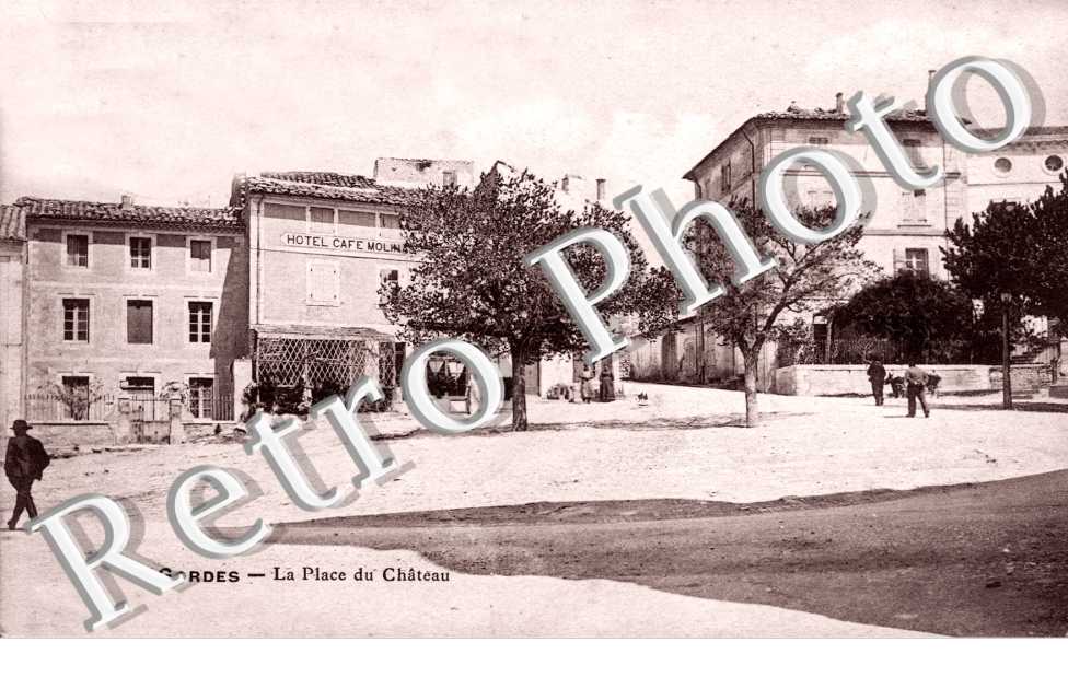 La Place du Château