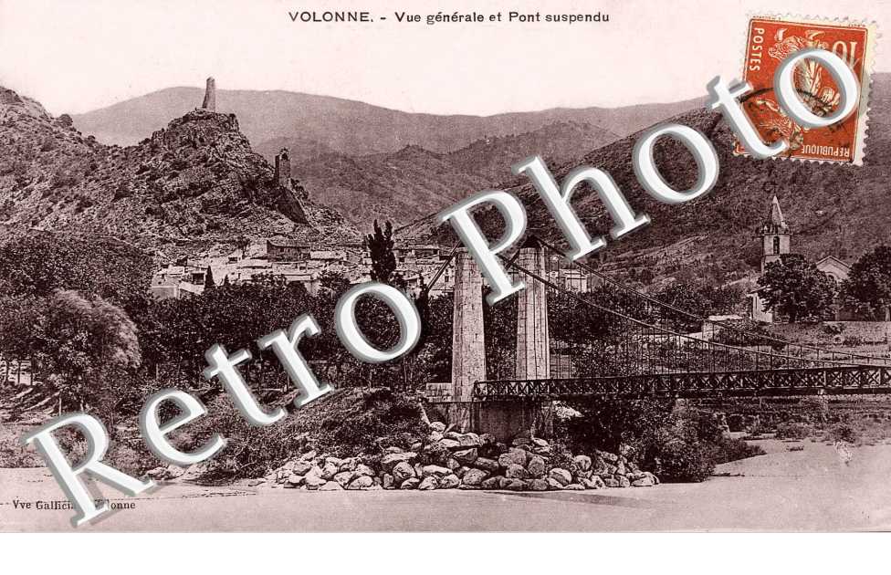 Vue generale et pont suspendu