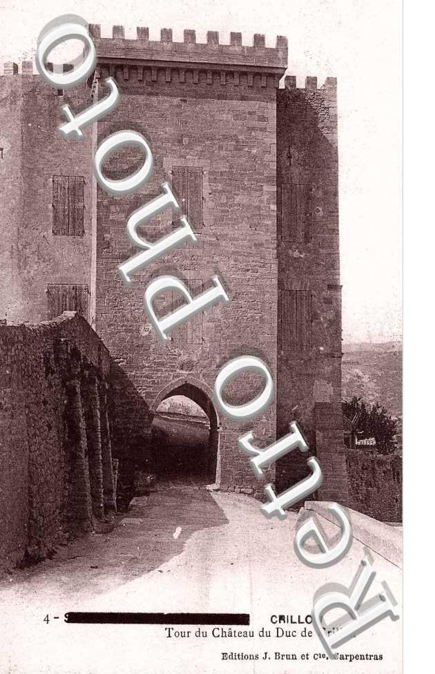Tour du Chateau du Duc de Crillon