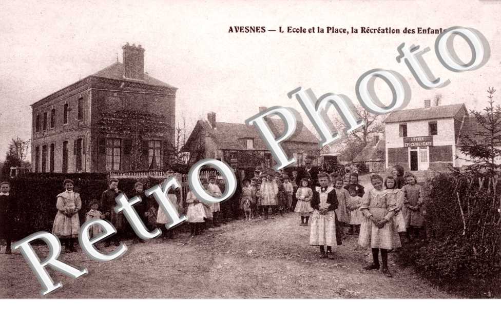 L'Ecole et la Place, la Recreation des Enfants
