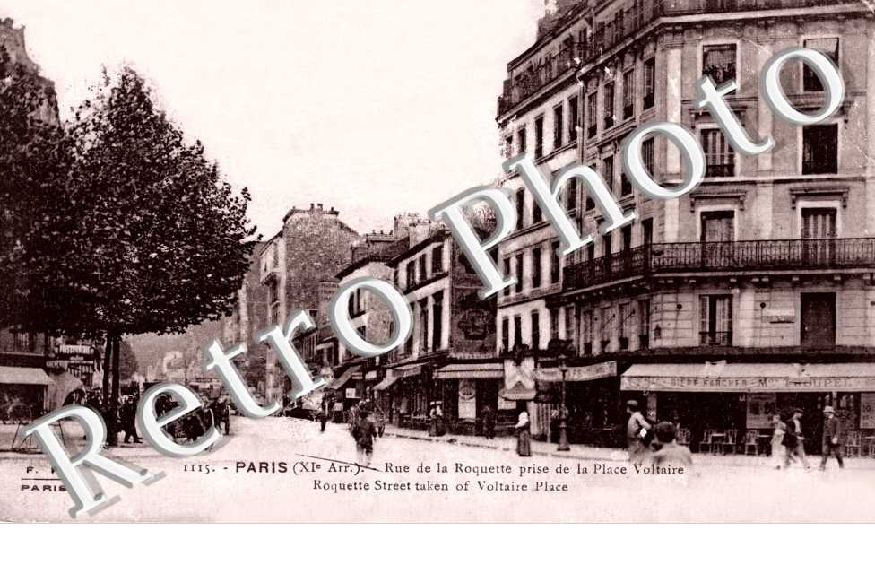 RUE DE LA ROQUETTE prise de la place Voltaire