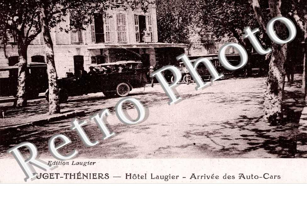 hotel Laugier, Arrivee des Auto-cars