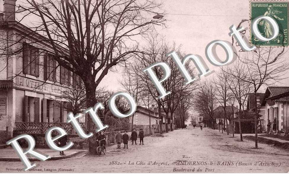 Boulevard du port