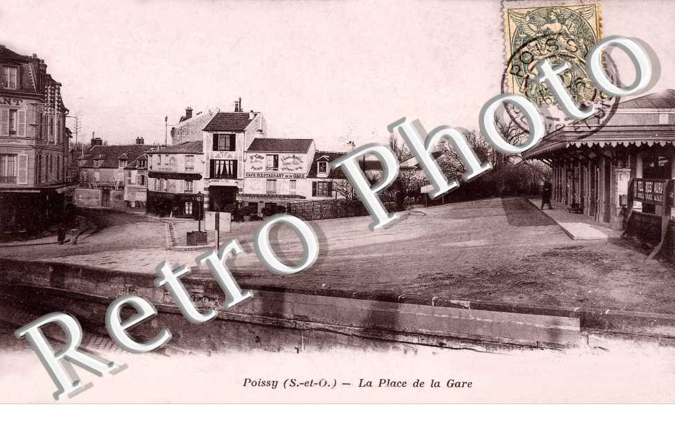 La place de la gare