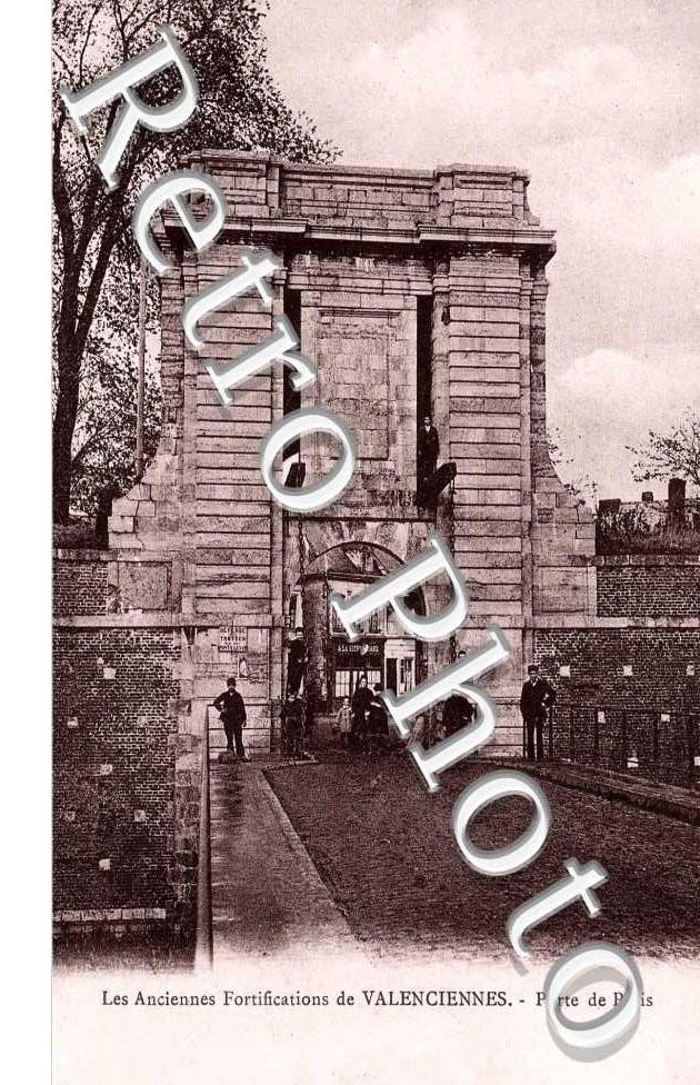 les anciennes fortifications Porte de Paris