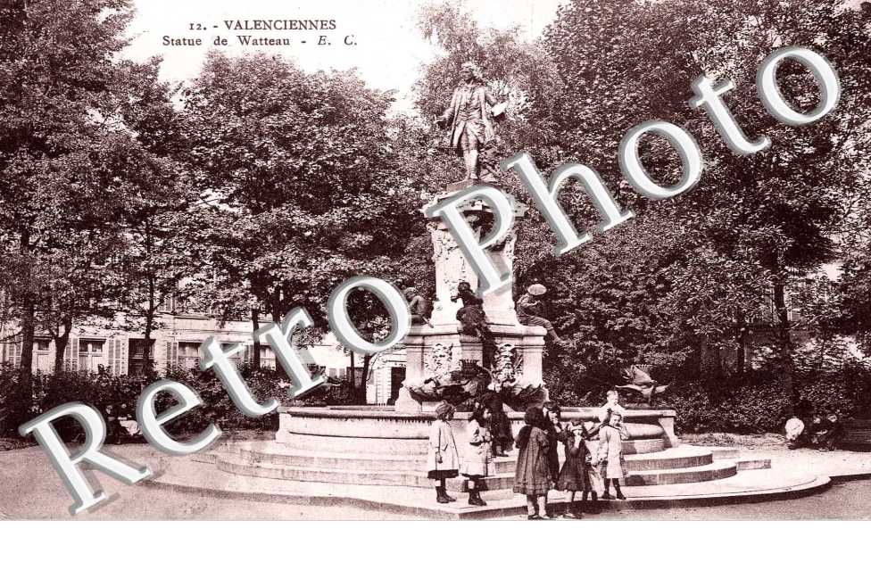 Statue de Watteau