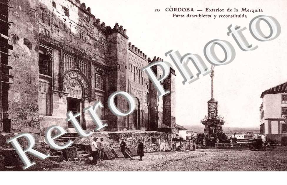 Exterior de la Merquita - Parte descubierta y reconstituida