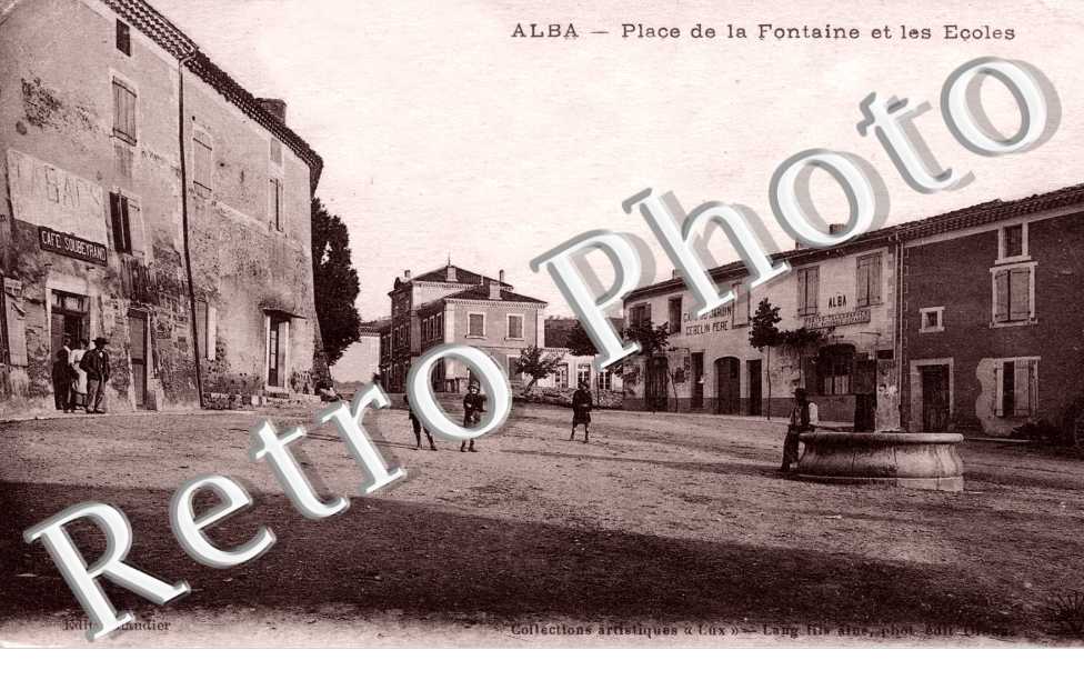 Place de la fontaine et les ecoles