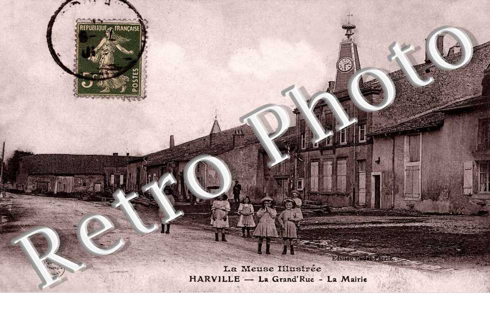 La grand'rue - la mairie