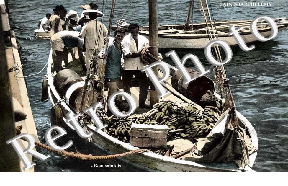 SAINT BARTHELEMY (941) (BATEAU AVEC BANANES)
