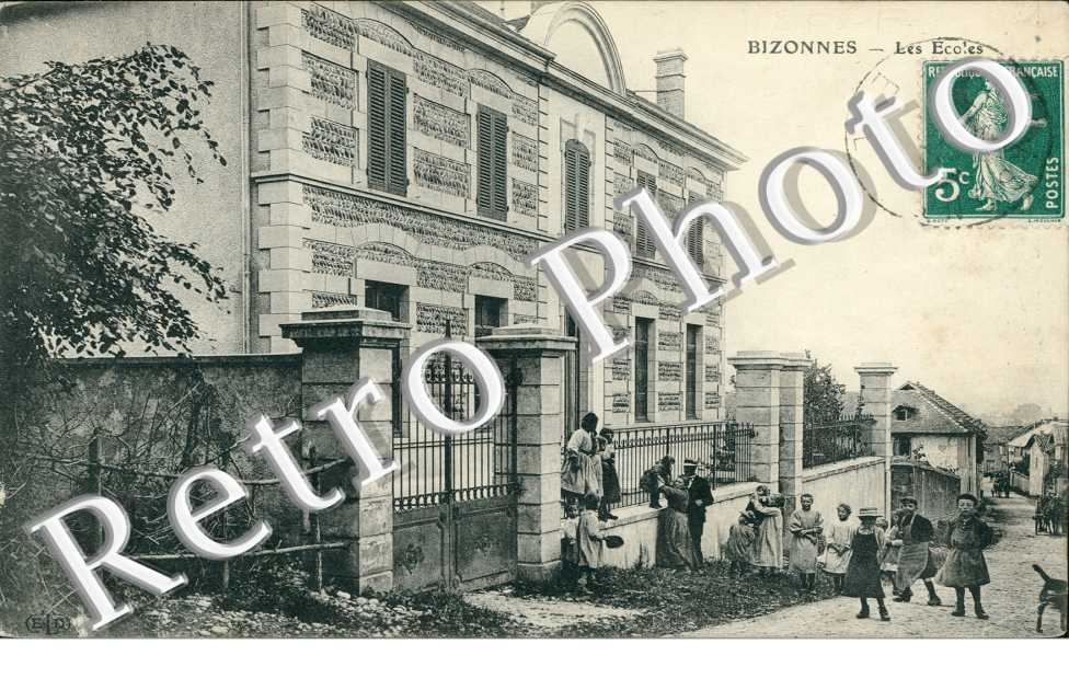 Les Ecoles