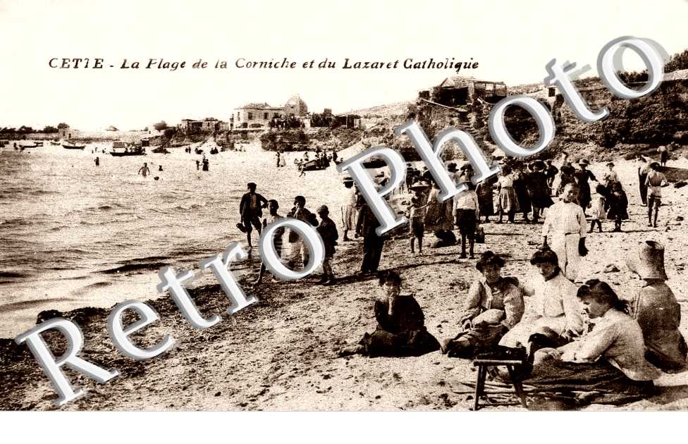 La plage de la corniche et du lazaret catholique