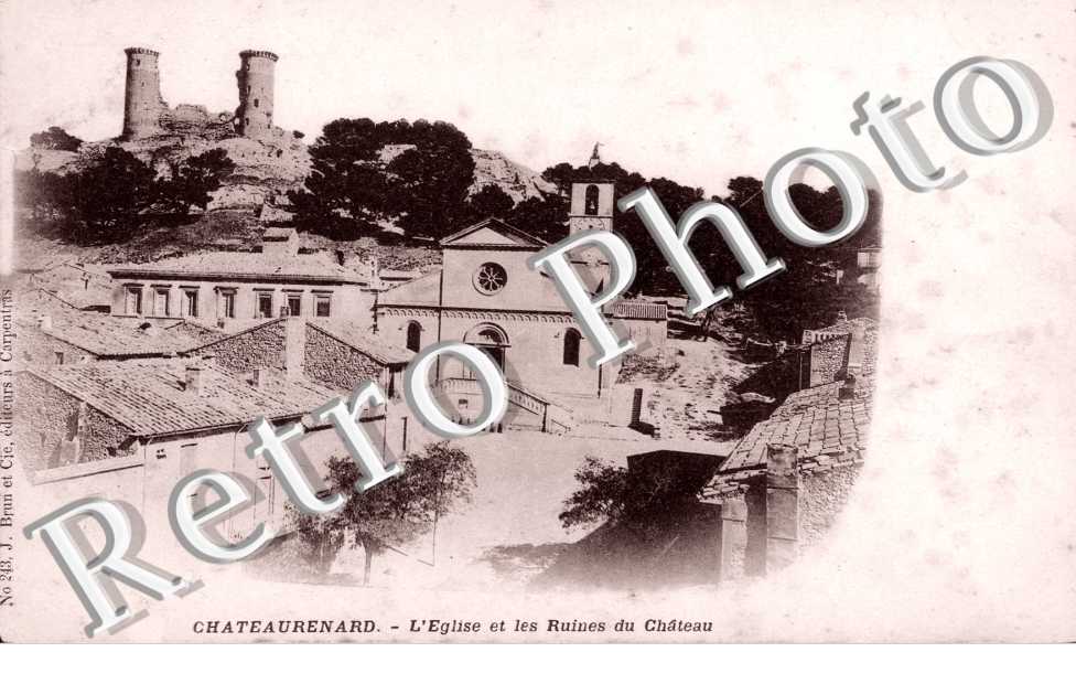 L'Eglise et les Ruines du Chateau
