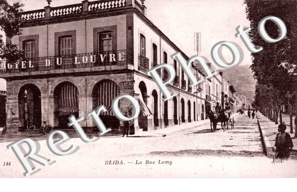 La rue Lamy - Hôtel du Louvre