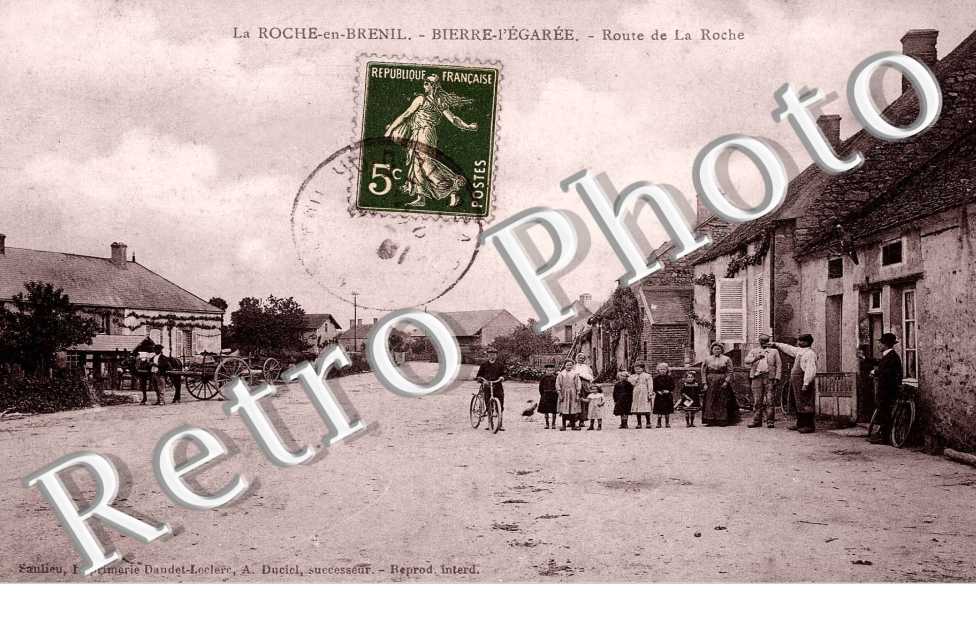 Bierre-l'egaree -  Route de La Roche