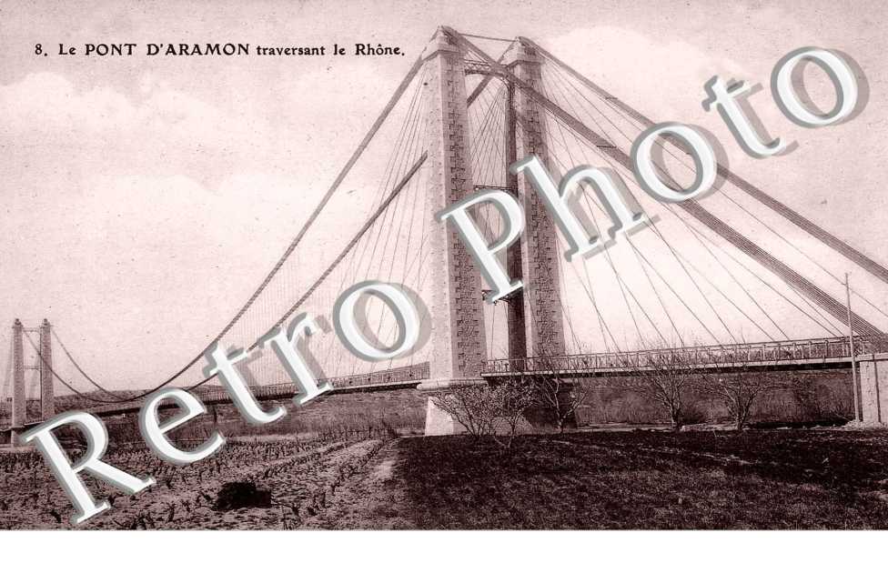 le pont d'Aramon