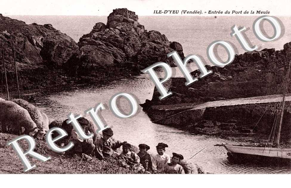 Entree du Port de la Meule
