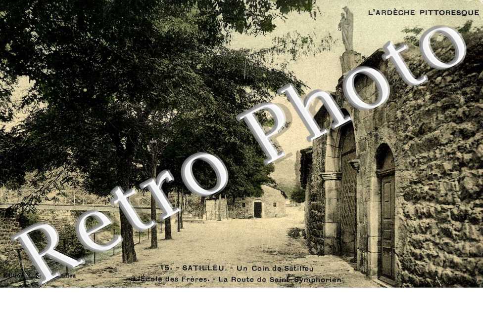 L'ecole des Freres - la Route de Saint Symphorien