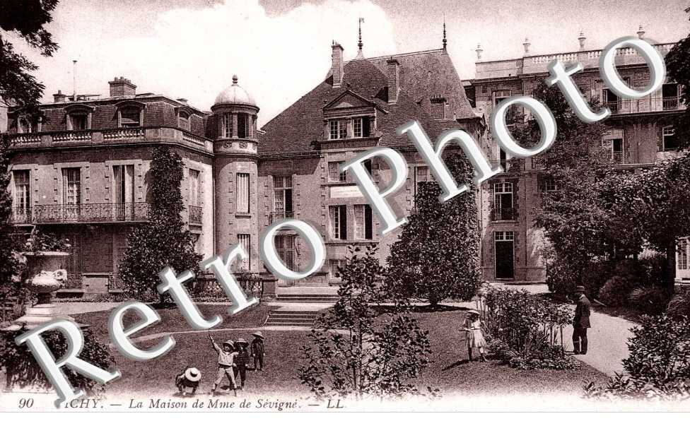  MAISON DE MME SEVIGNE